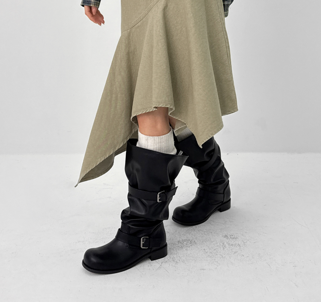韓國 Blackup Vintage Buckle Boots 鬆垮垂墜長靴
