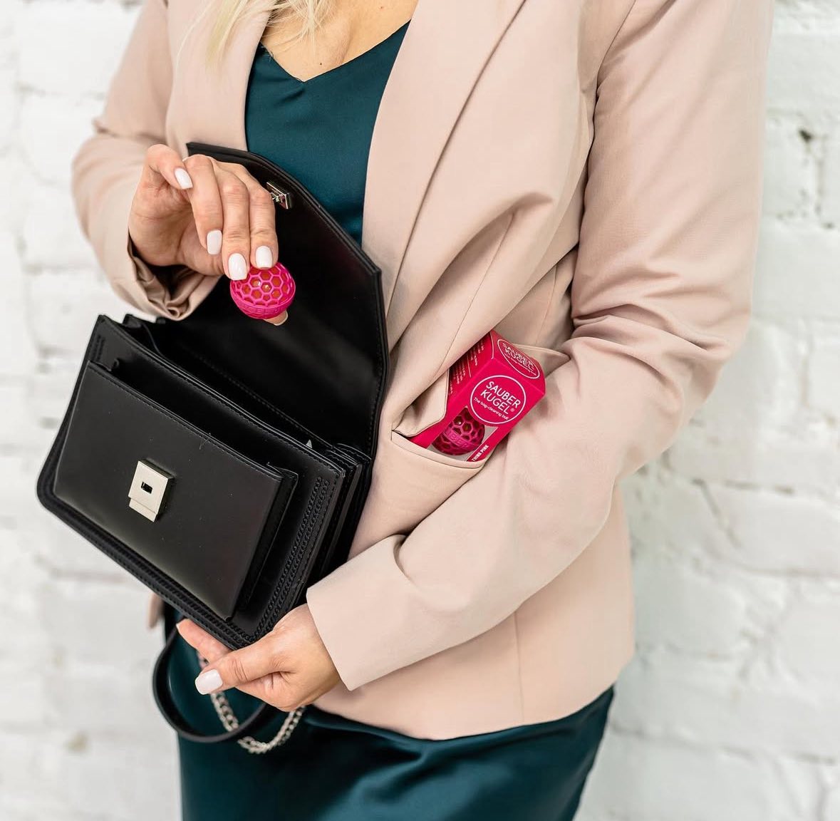 德國 Sauberkugel 包包清潔摩球