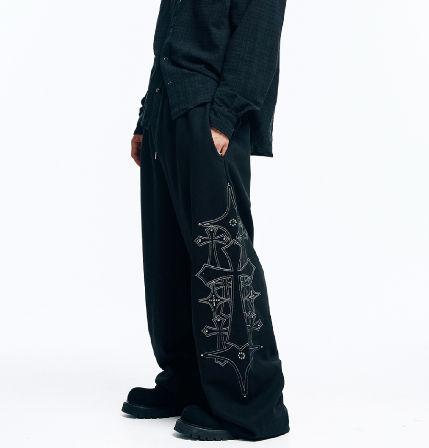 🇰🇷 韓國EASY NO EASY 十字架 水晶 刺繡 寬褲